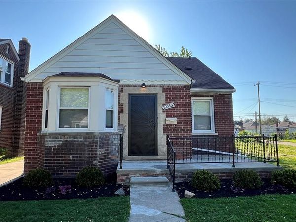 19546 Fairport Street, Detroit, MI 48205