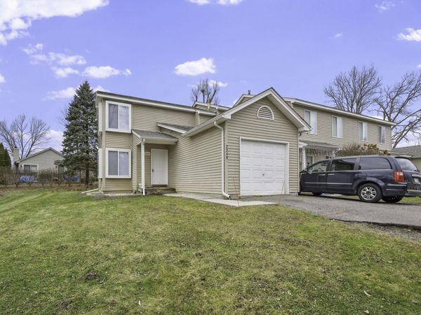 2245 S Commerce Road, Wolverine Lake, MI 48390