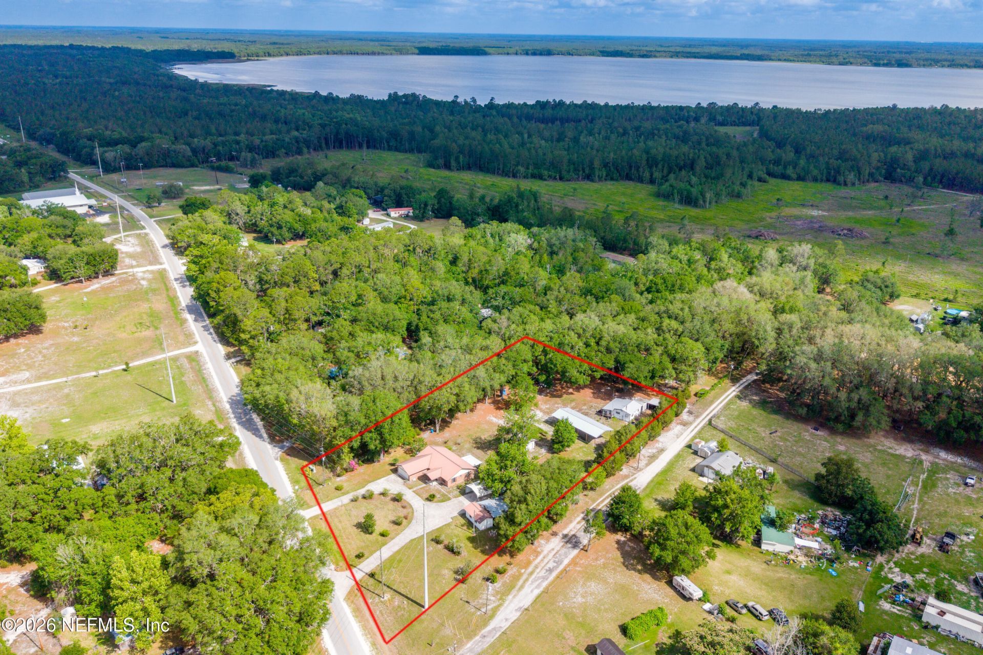 7961 SW County Rd 225, Starke, FL 32091 Photo