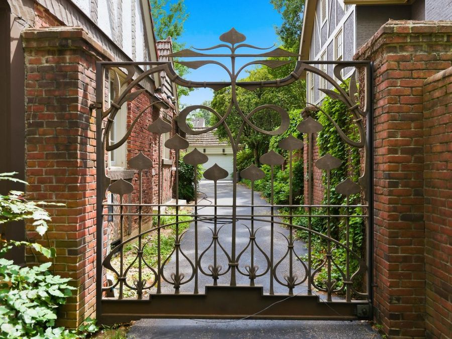 Property Image 8
