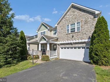 4160 AGENCY LOOP, TRIANGLE, VA 22172