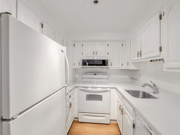 357 Commercial Street, Unit 219, Boston, MA 02109