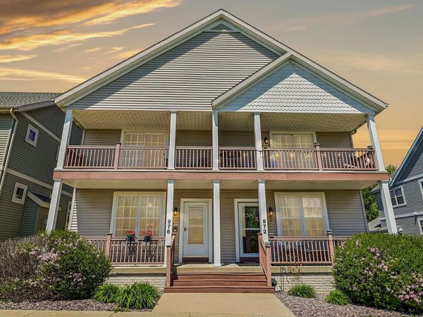 976 Stonehaven Drive, Sun Prairie, WI 53590