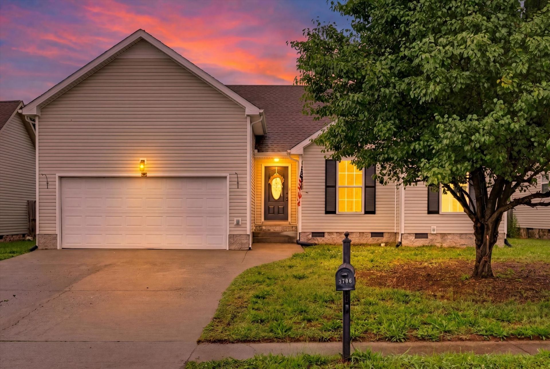 3706 Nadia Dr, Clarksville, TN 37040 Main Photo