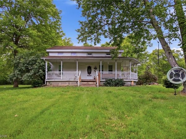 2591 Wayland Road, Deerfield, OH 44411