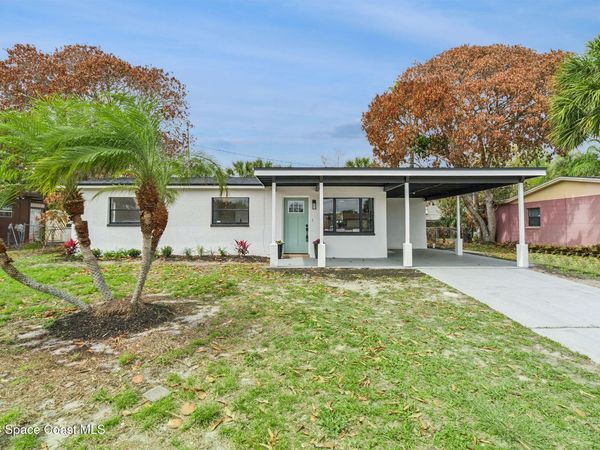 3042 Plummer Circle, Melbourne, FL 32901