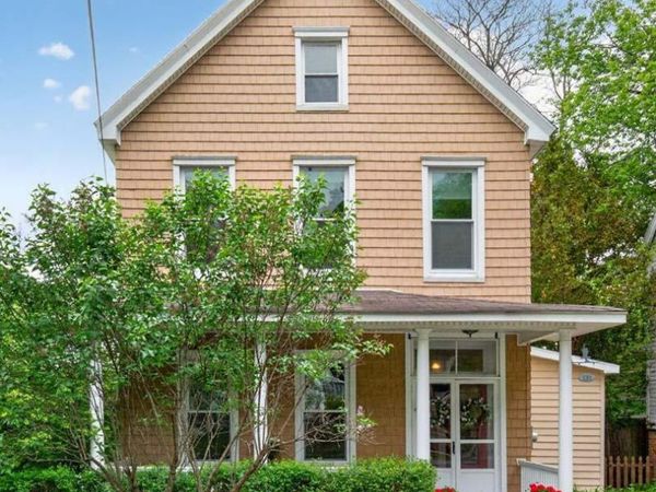 121 Maple Avenue, Troy, NY 12180
