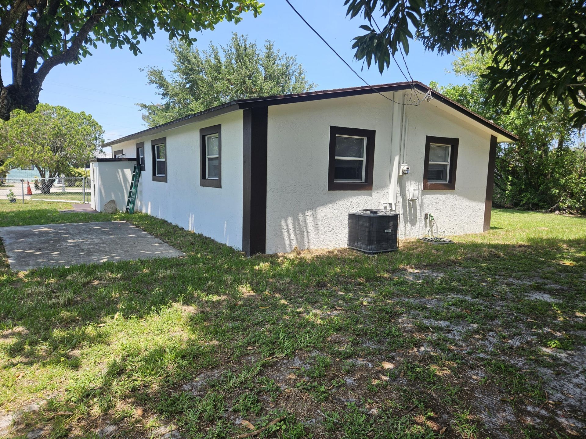 1605 W 10th, Riviera Beach, FL 33404 Photo