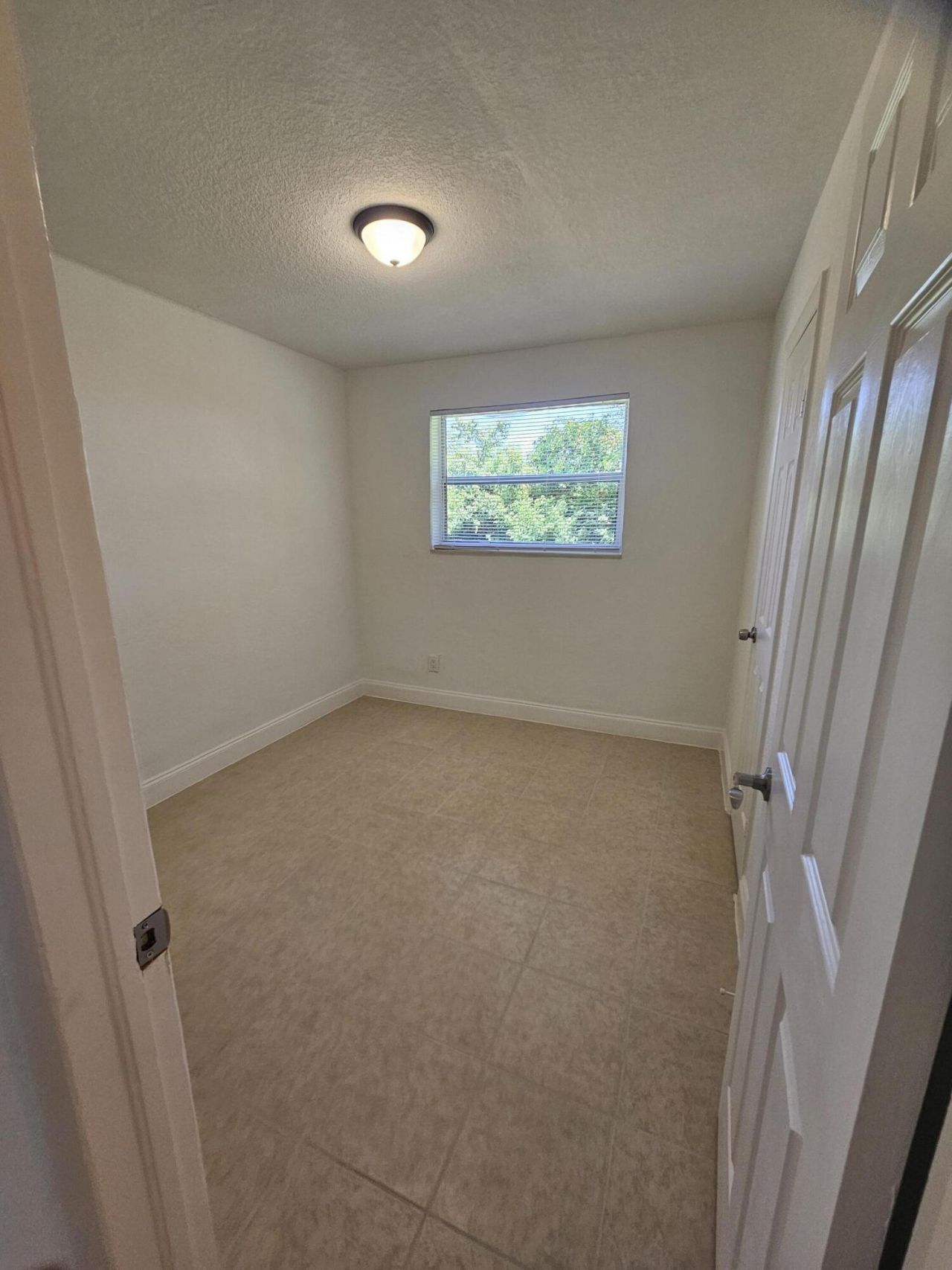 1605 W 10th Street, Riviera Beach, FL 33404 Photo