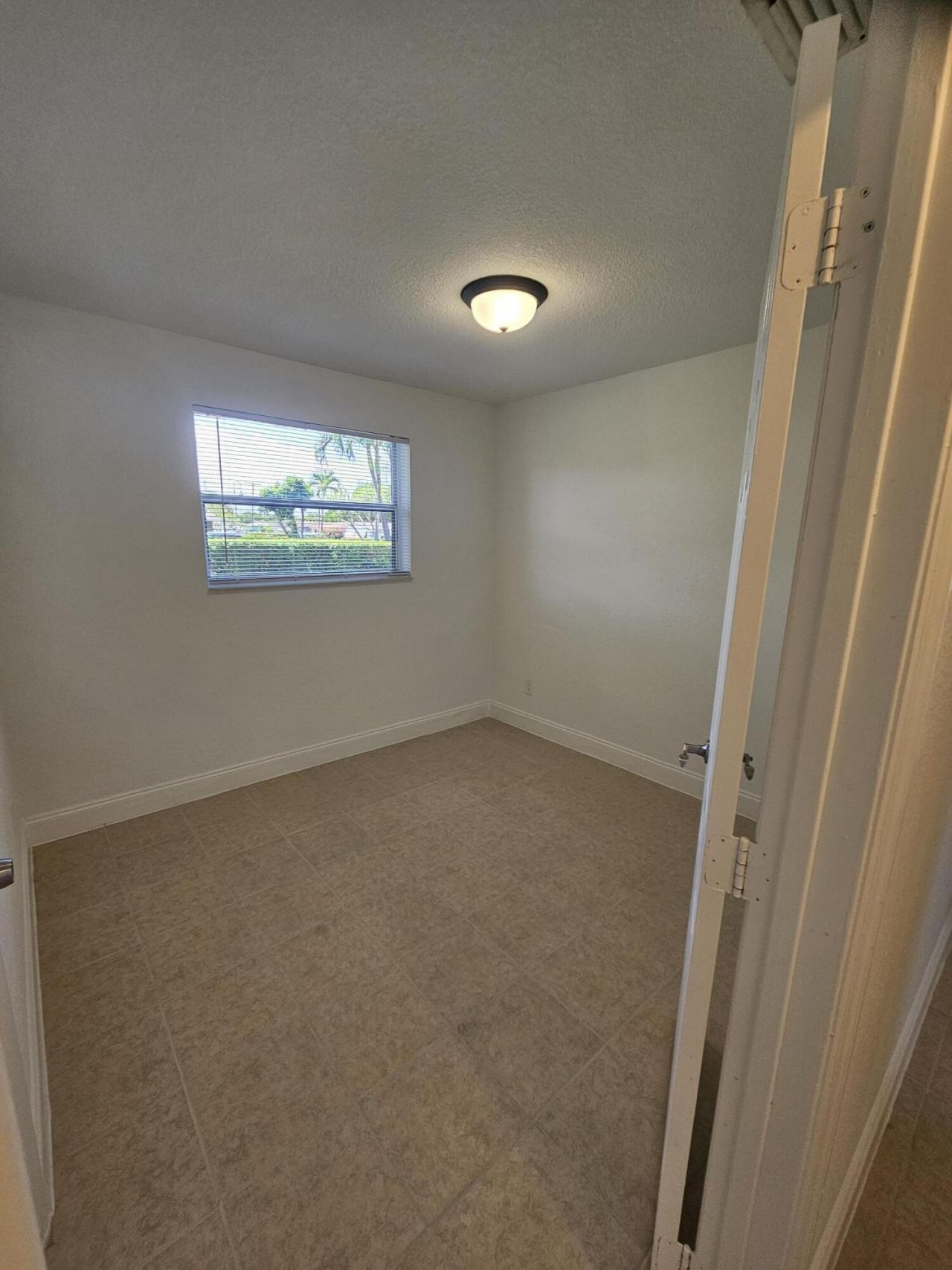 1605 W 10th Street, Riviera Beach, FL 33404 Photo