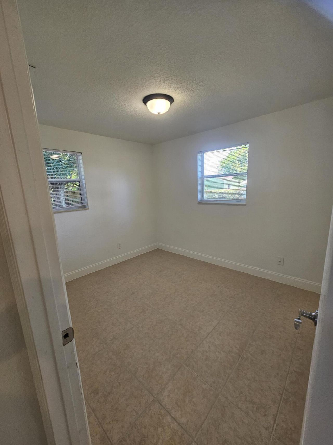 1605 W 10th Street, Riviera Beach, FL 33404 Photo