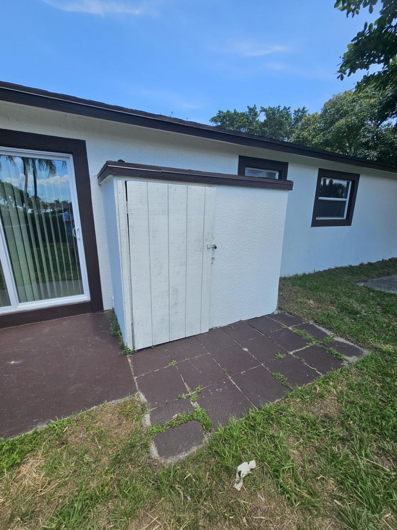 1605 W 10th Street, Riviera Beach, FL 33404 Photo