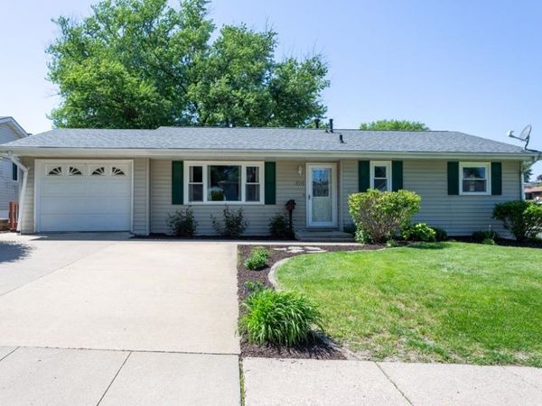 515 Stevens Court, Dubuque, IA 52001