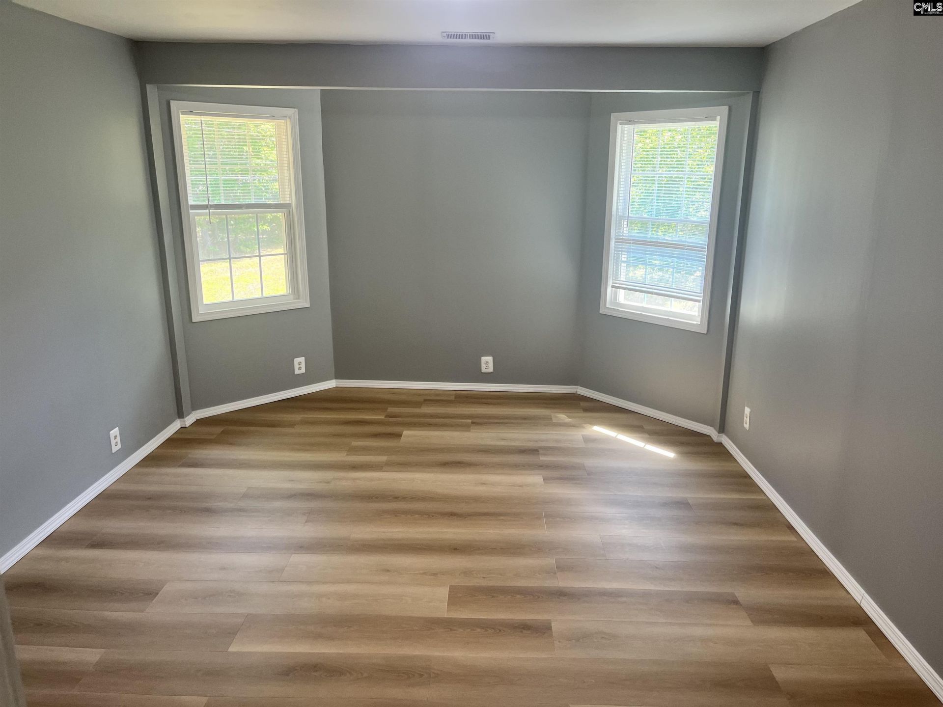 125 Wilbert Road  Photo 11