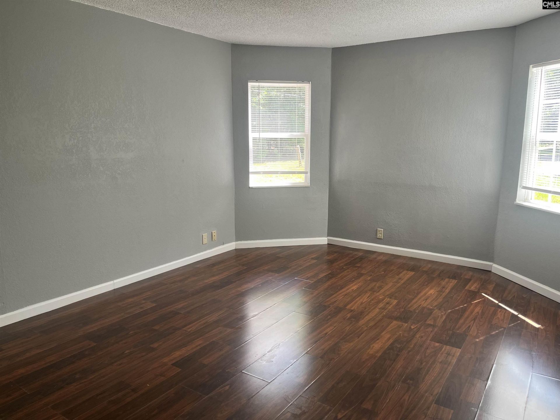 125 Wilbert Road  Photo 8