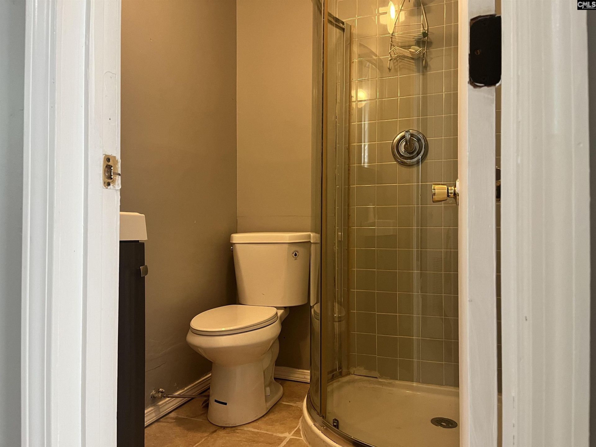 125 Wilbert Road  Photo 9