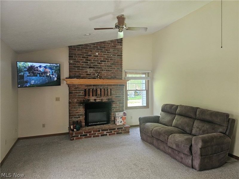 14816 Rock Creek Road, Chardon, OH 44024 Photo 16