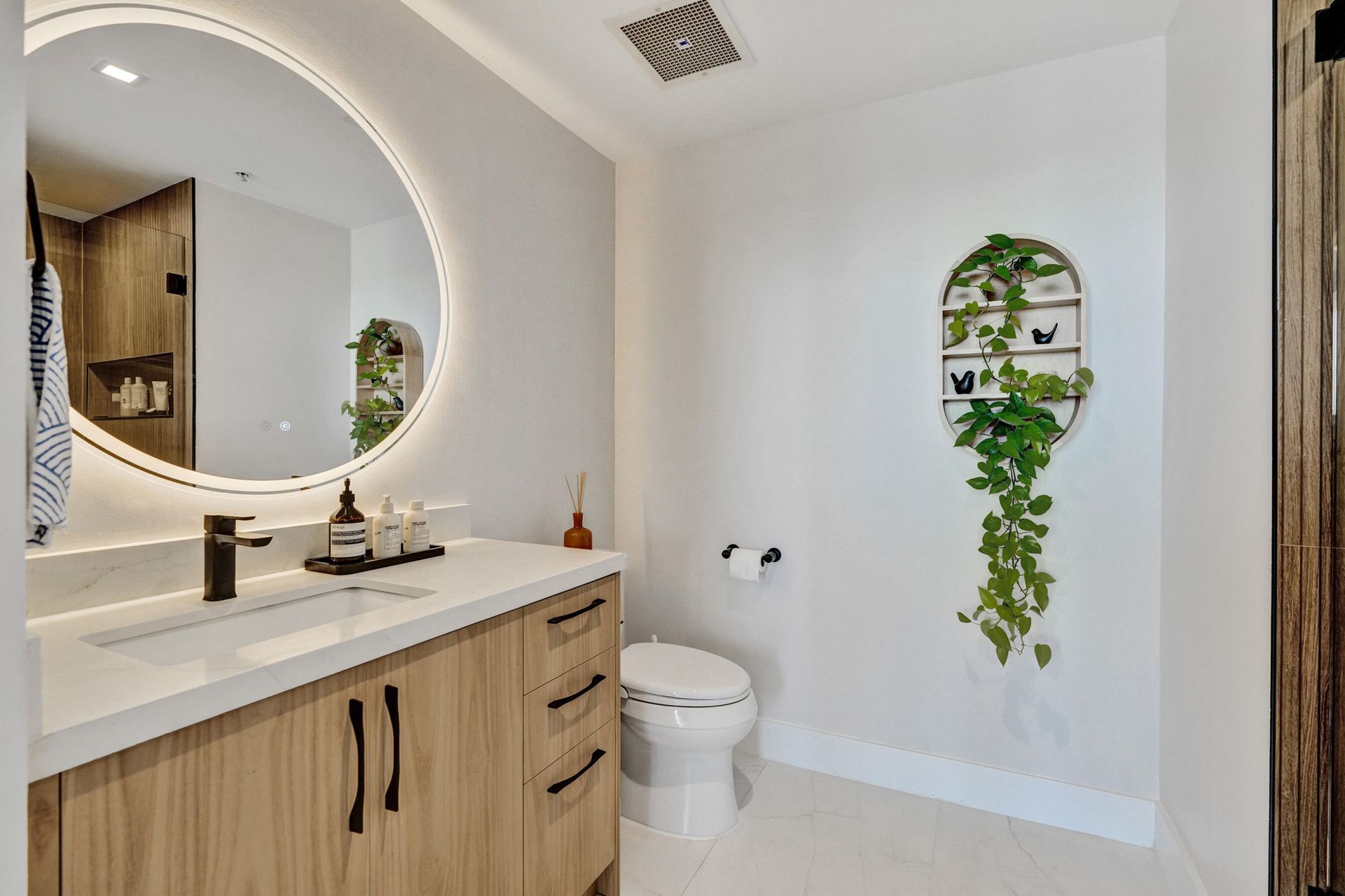 3470 E Coast Avenue, Unit H2704, Miami, FL 33137 Photo
