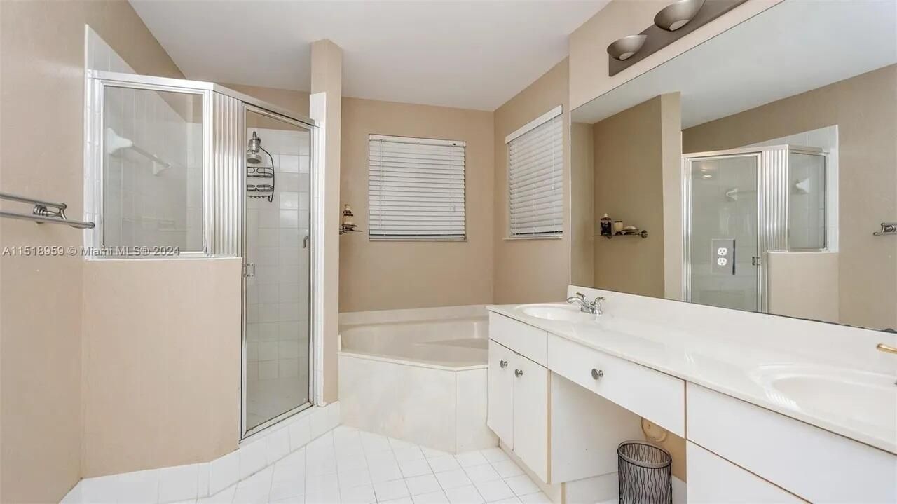 14754 Via Tivoli Court, Davie, FL 33325 Photo