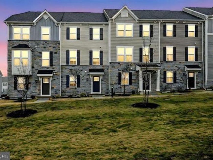 419 Paperbark Square , Downingtown, PA 19335 Main Photo