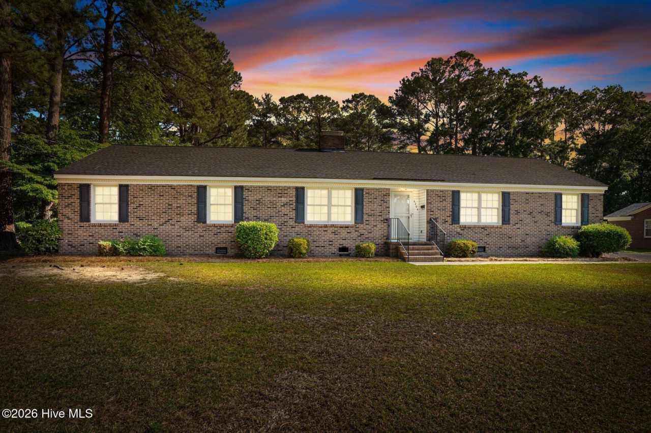 3304 Hawthorne Road, Rocky Mount, NC 27804 Main Photo
