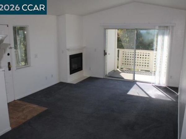 258 Napoli Ct, Hercules, CA 94547