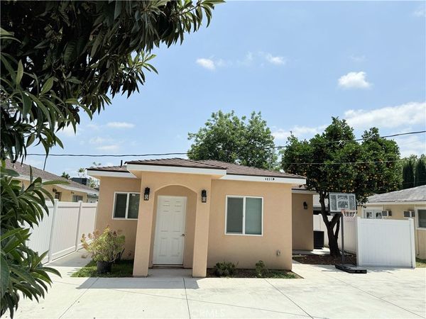 4831 Fiesta Ave Unit B, Temple City, CA 91780