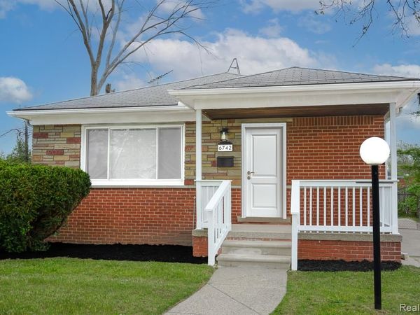 6742 Buhr Street, Detroit, MI 48212