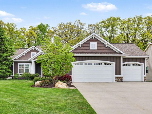 3863 Bryce Drive, Hudsonville, MI 49426