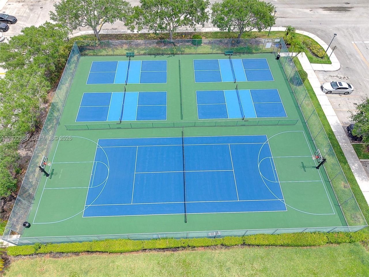 881 NW 208th Dr , Pembroke Pines, FL 33029 Photo