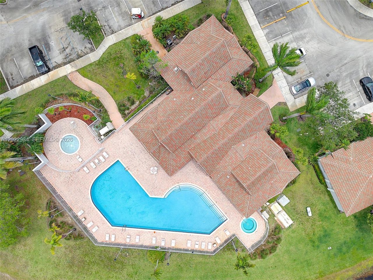 881 NW 208th Dr , Pembroke Pines, FL 33029 Photo