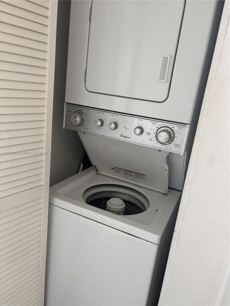 36 NW 6th Ave , Unit 802, Miami, FL 33128 Photo