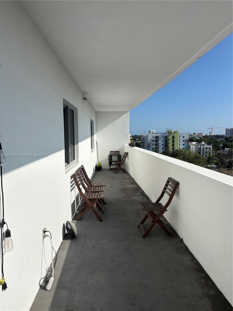 36 NW 6th Ave , Unit 802, Miami, FL 33128 Photo