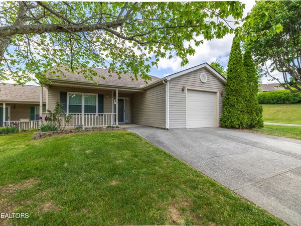 8613 Little Field Way, Knoxville, TN 37923