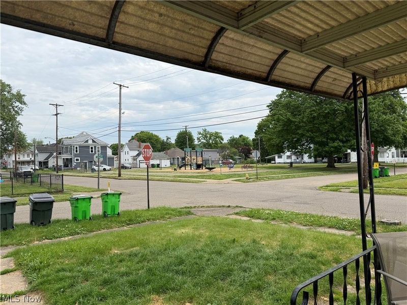 1033 Orchard Street, Coshocton, OH 43812 Photo 4