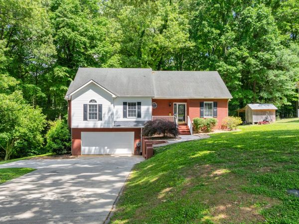 301 McKinney St, Estill Springs, TN 37330