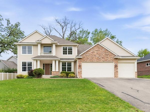603 Chalupsky Avenue SE, New Prague, MN 56071
