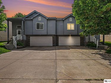 5110 N 154 Street, Omaha, NE 68116