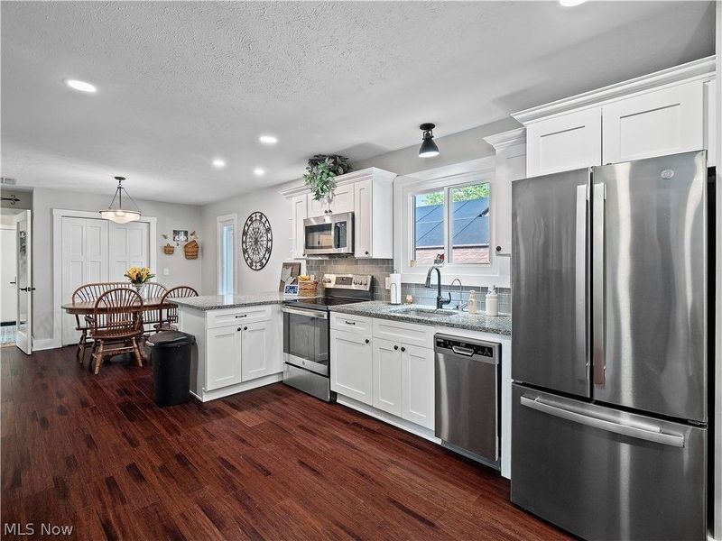 12674 Moss Point Road, Strongsville, OH 44136 Photo 38