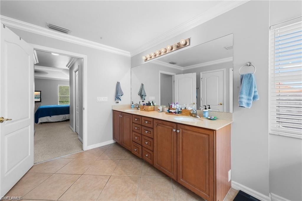 8364 Laurel Lakes Blvd , Naples, FL 34119 Photo