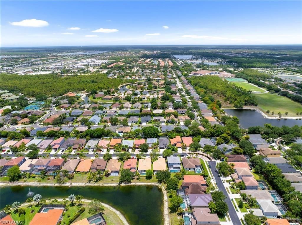 8364 Laurel Lakes Blvd , Naples, FL 34119 Photo