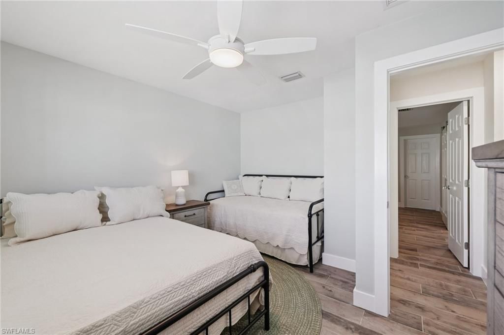 210 Hibiscus Dr, Fort Myers Beach, FL 33931 Photo