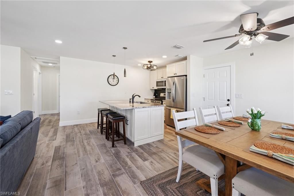 210 Hibiscus Dr, Fort Myers Beach, FL 33931 Photo