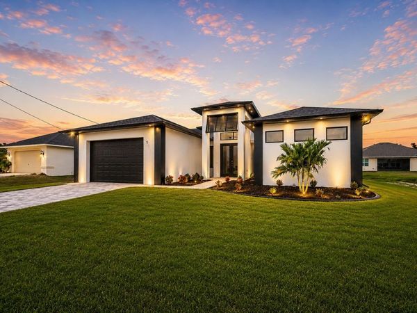 503 SW 26TH AVENUE , CAPE CORAL, FL 33991