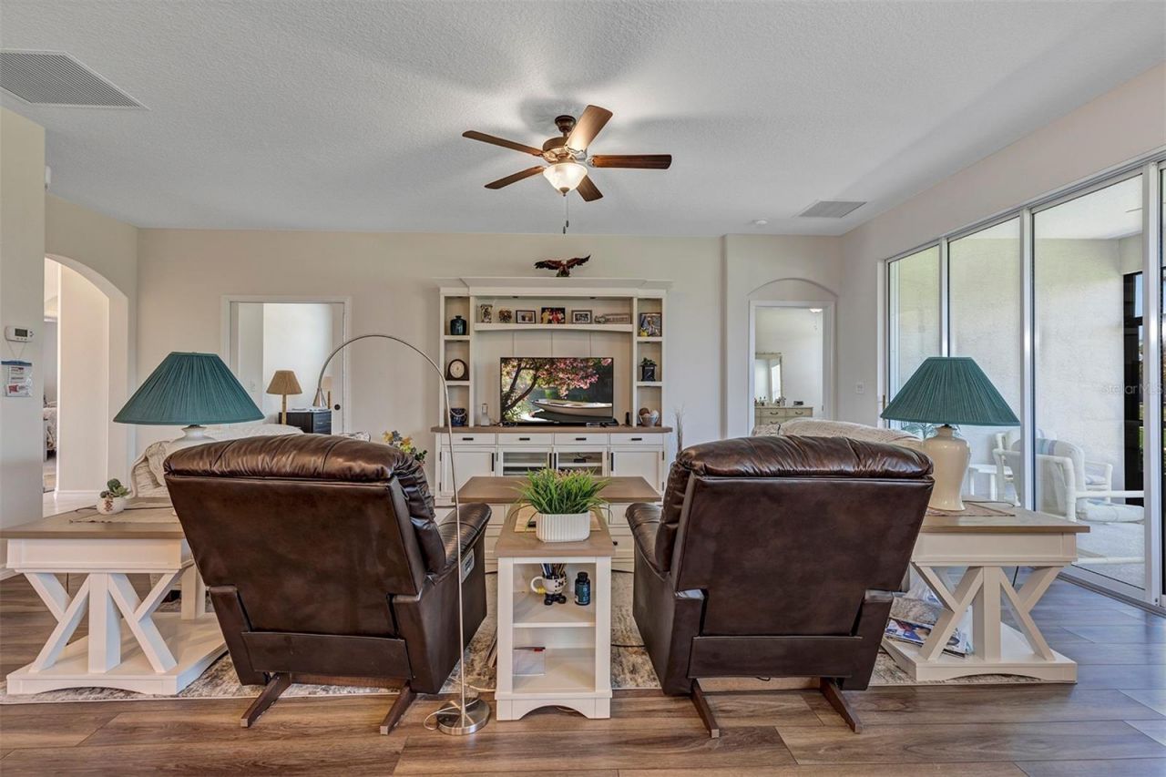 4270 James River Circle, Leesburg, FL 34748 Photo
