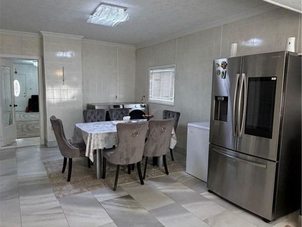 221 Alton, Dayton, OH 45404