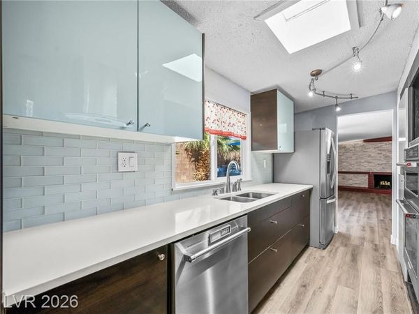 3211 Sundown Drive , Las Vegas, NV 89169
