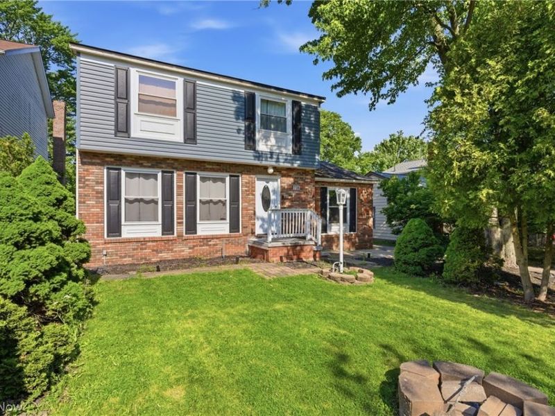 738 Anthony Street, Richmond Heights, OH 44143 Photo 2