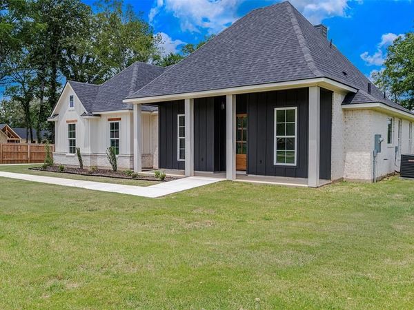674 Rambin Road, Stonewall, LA 71078