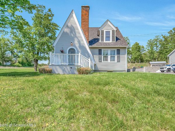 109 Ackerly Road , Clarks Summit, PA 18411